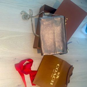 NEW Coach purse comes with box